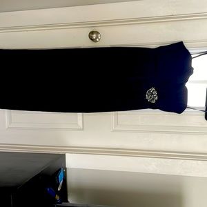 A silky prom dress with a slit on the side